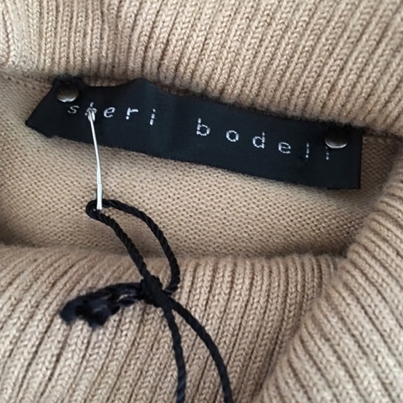 Sheri Bodell Camel Rope Fringe Sweater Tunic - Picture 4 of 5